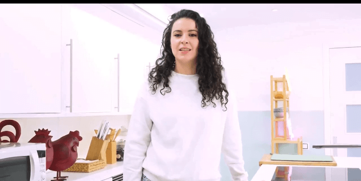 Fakings Sara "¿27 años más que yo? Me atrae la idea, nunca he follado con cincuentones". Lo de Don Jorge sí que es el sueño español